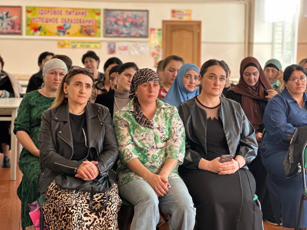 ОБЩЕШКОЛЬНОЕ РОДИТЕЛЬСКОЕ СОБРАНИЕ. ПОДВОДИМ ИТОГИ УЧЕБНОГО ГОДА.